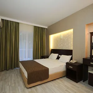 Отель Club Palm, Armutalan